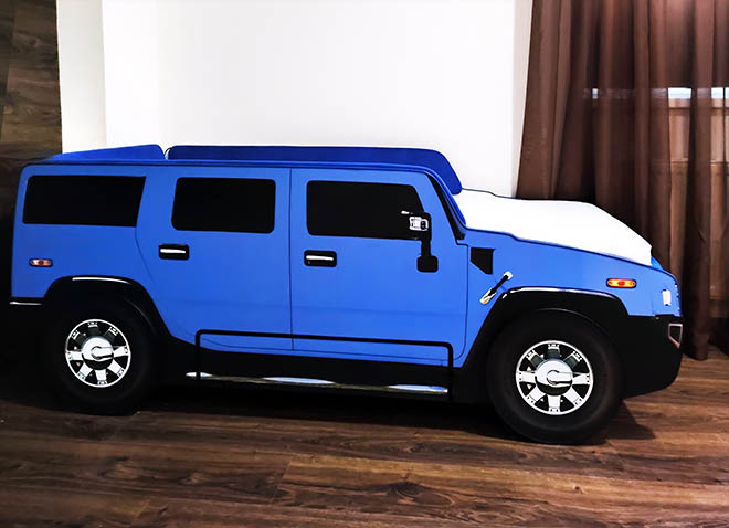 Лiжко машина Джип синего цвета